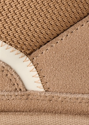 W Lowmel shoe Sand UGG 